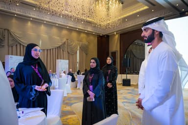 حميد بن عمار يطّلع على مشاريع ومخرجات مختبر عجمان للذكاء الاصطناعي  